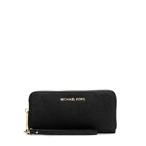 michael kors women's jet set travel large smartphone wristlet|michael kors black wristlet wallet.